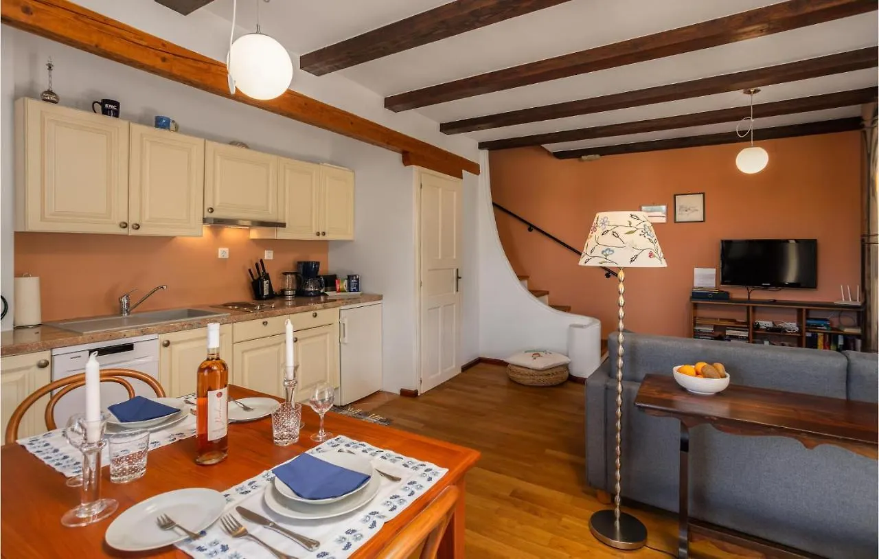 Beautiful Apartment In Bribir With Kitchen  Bribir (Primorje-Gorski Kotar)